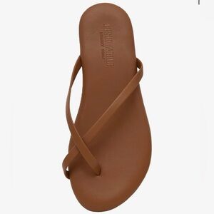 NWOT Cushionaire “Cove” memory foam sandal in Cognac - 8